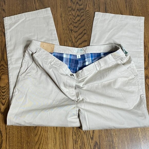 L.L. Bean Classic Fit Flannel lined khaki pants size 20P NEW women's - Picture 1 of 6